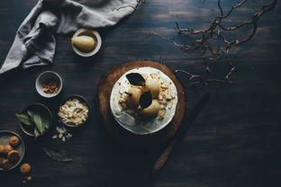 在传统文化的光影中，品最美的人生：以笑傲乾坤酒一壶的主题探讨中国酒文化的深远影响
