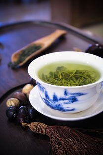 (本茶纲目中的所有人物图片)探究古代茶艺文化：本茶纲目的创作背景与作者身份揭秘