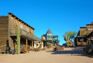 打造属于你的恐龙家园：探索奇幻的恐龙家园建造游戏，尽享创造与冒险的乐趣！