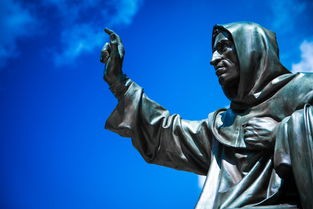 (梦三国手游客服在线咨询)梦三国手游客服电话解析，服务、问题与解答