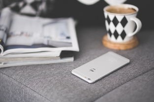 (半熟英雄:拳皇VS下载)半熟英雄，拳皇VS——跨界融合的巅峰对决
